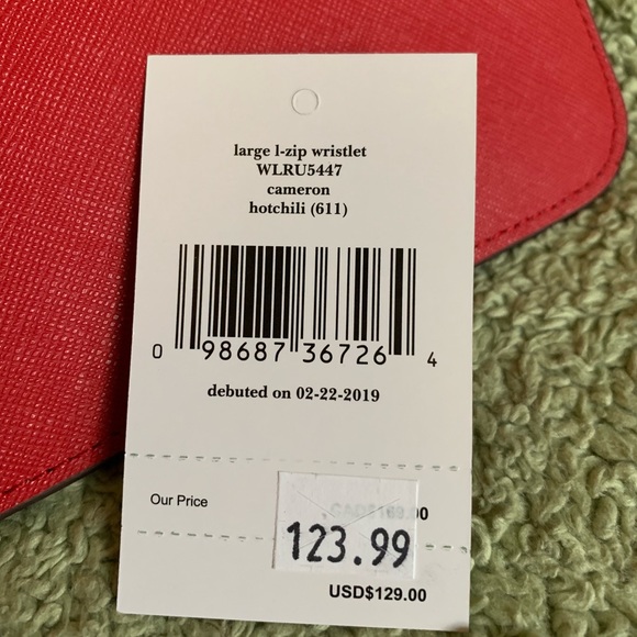 Donated - Kate Spade wristlet - Picture 7 of 7